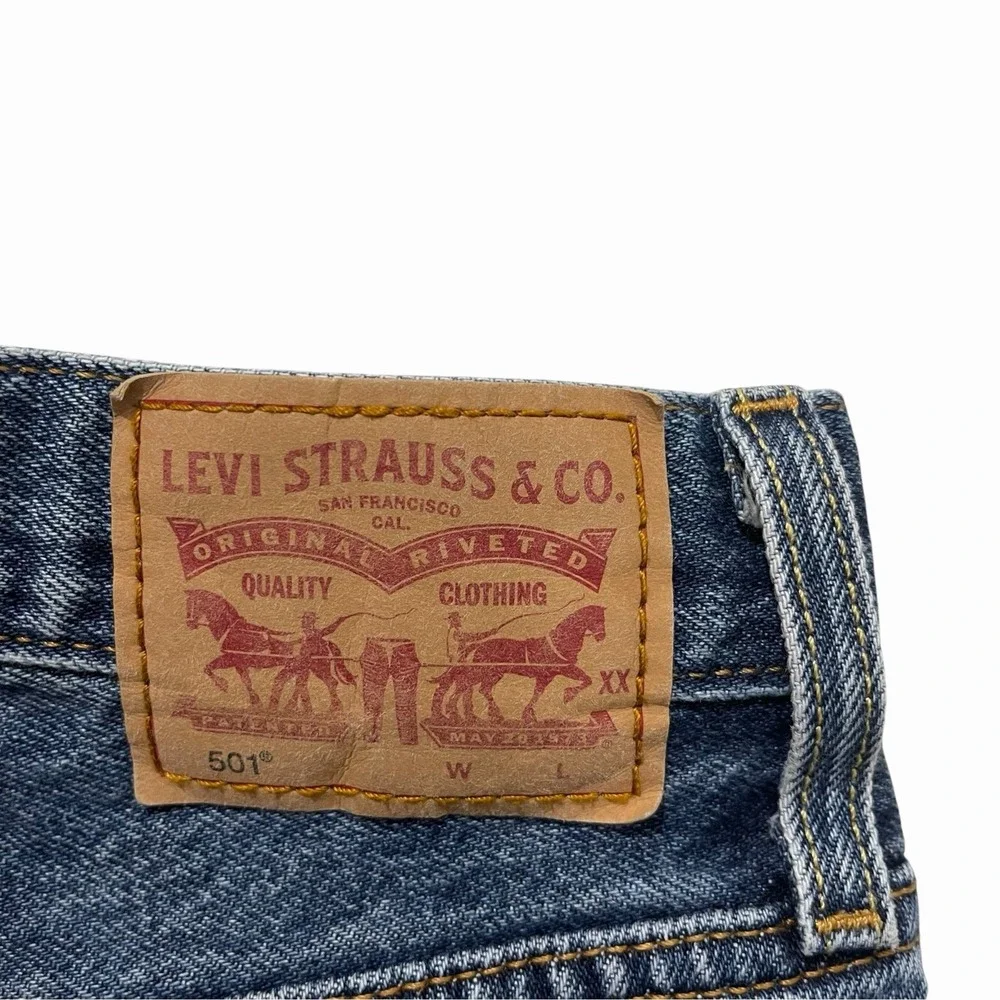 Levi's 501 Women's Cut Off Denim Shorts Blue Distressed Button Fly W28